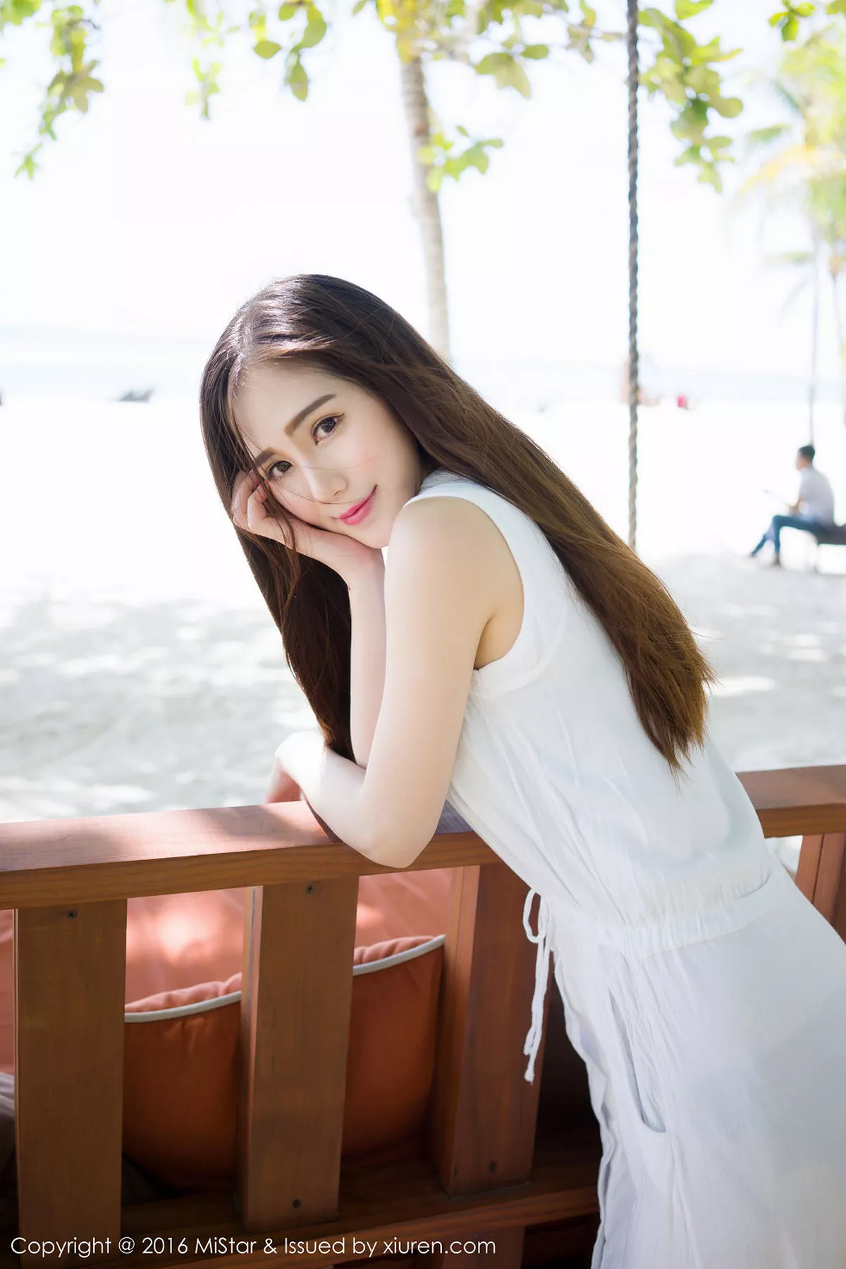 秀人集.com_[MiStar魅妍社]Vol.067_嫩模SISY思薄荷岛旅拍白色比基尼性感迷人写真50P