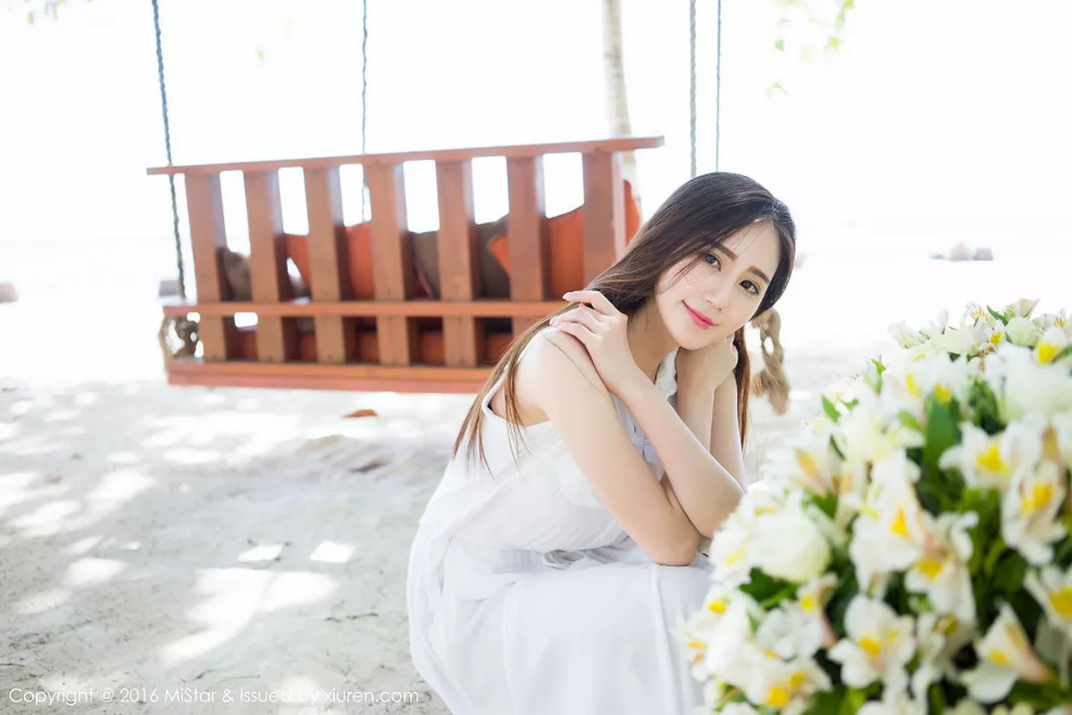 秀人集.com_[MiStar魅妍社]Vol.067_嫩模SISY思薄荷岛旅拍白色比基尼性感迷人写真50P