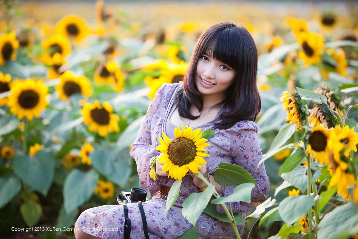 秀人集.com_[XiuRen秀人网]No.053_清纯美少女默漠无荢清新阳光写真海量合集121P