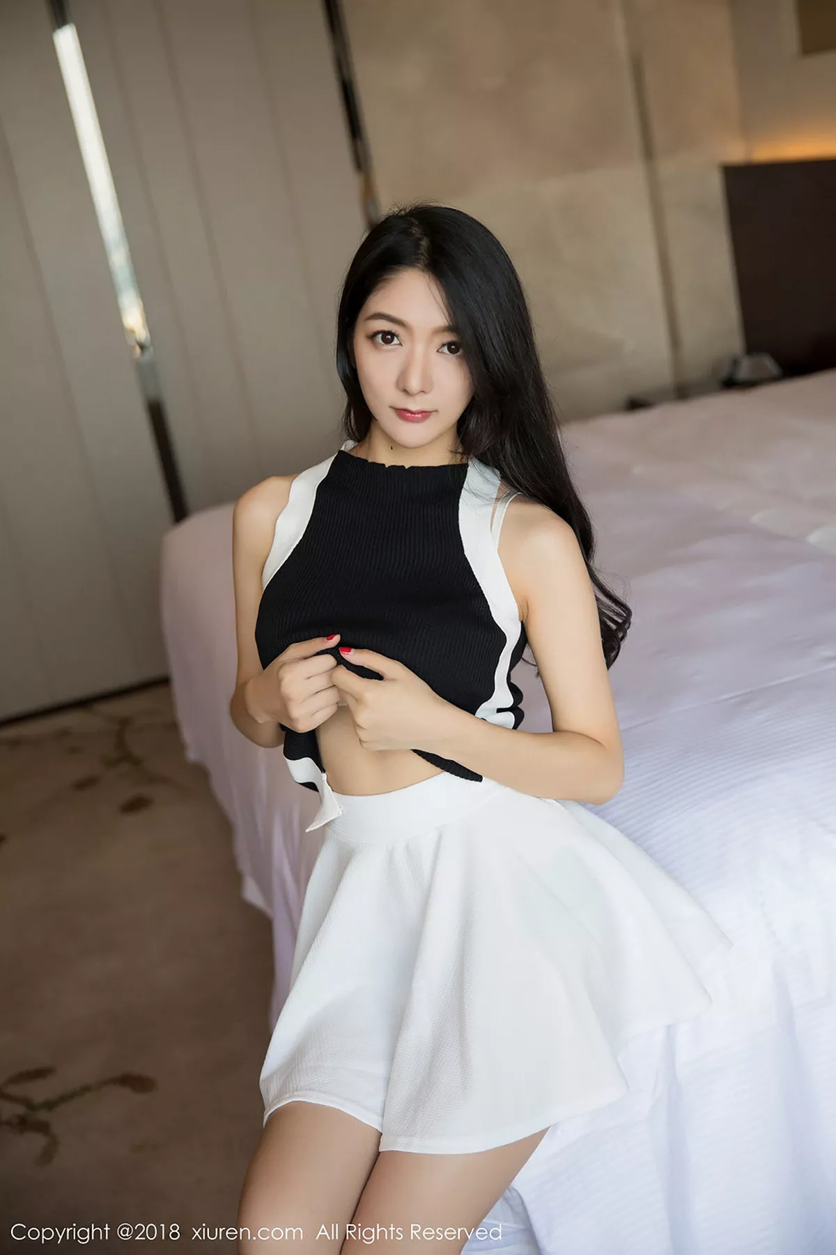 秀人集.com_[XiuRen秀人网]No.1175_女神Angela小热巴性感白色内衣配白色短裙秀完美身材写真54P