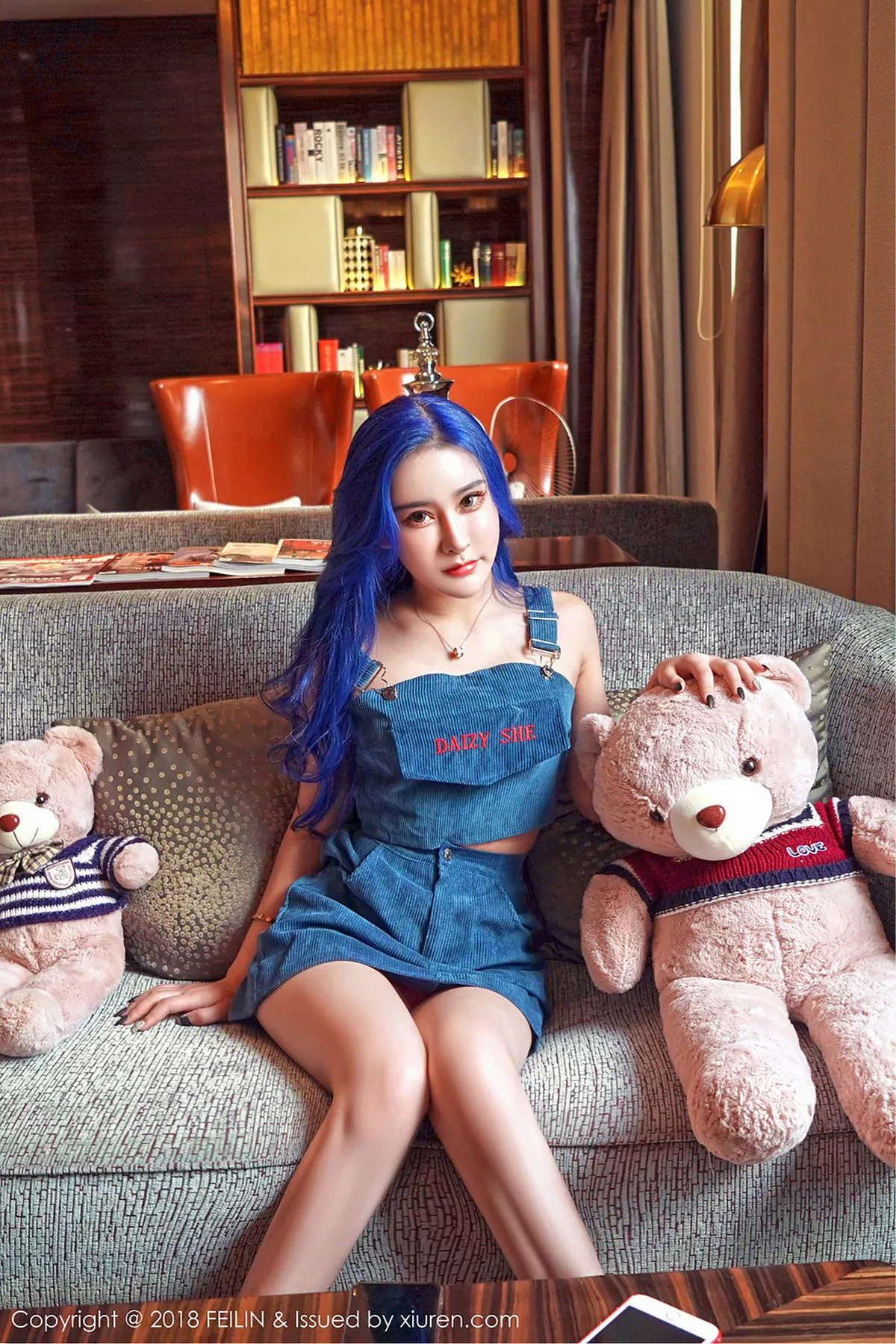 秀人集.com_[FeiLin嗲囡囡]Vol.166_嫩模喵莫儿私房全裸火辣胴体配黑色蕾丝丁字裤喷血诱惑写真38P