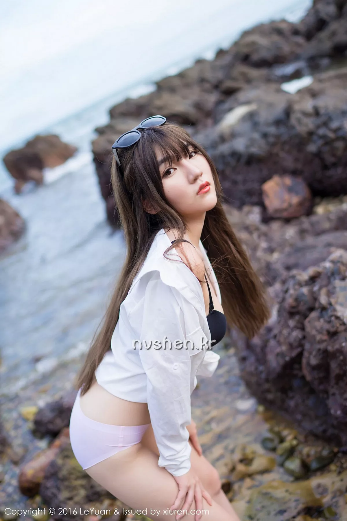 秀人集.com_[LeYuan星乐园]Vol.012_嫩模冷不丁性感黑色内衣秀完美胸型粉红内裤诱惑写真52P