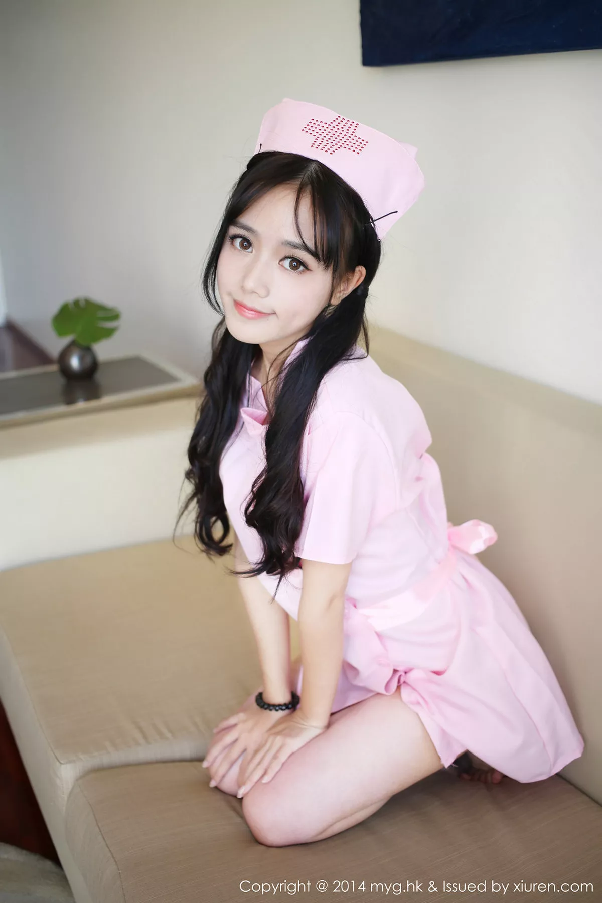 秀人集.com_[MyGirl美媛馆]Vol.086_嫩模toro羽住白色连身裙邻家女孩清新迷人写真44P