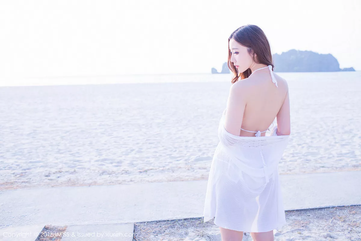 秀人集.com_[IMISS爱蜜社]Vol.084_嫩模淼淼萌萌哒兰卡威旅拍性感比基尼靓丽迷人写真45P
