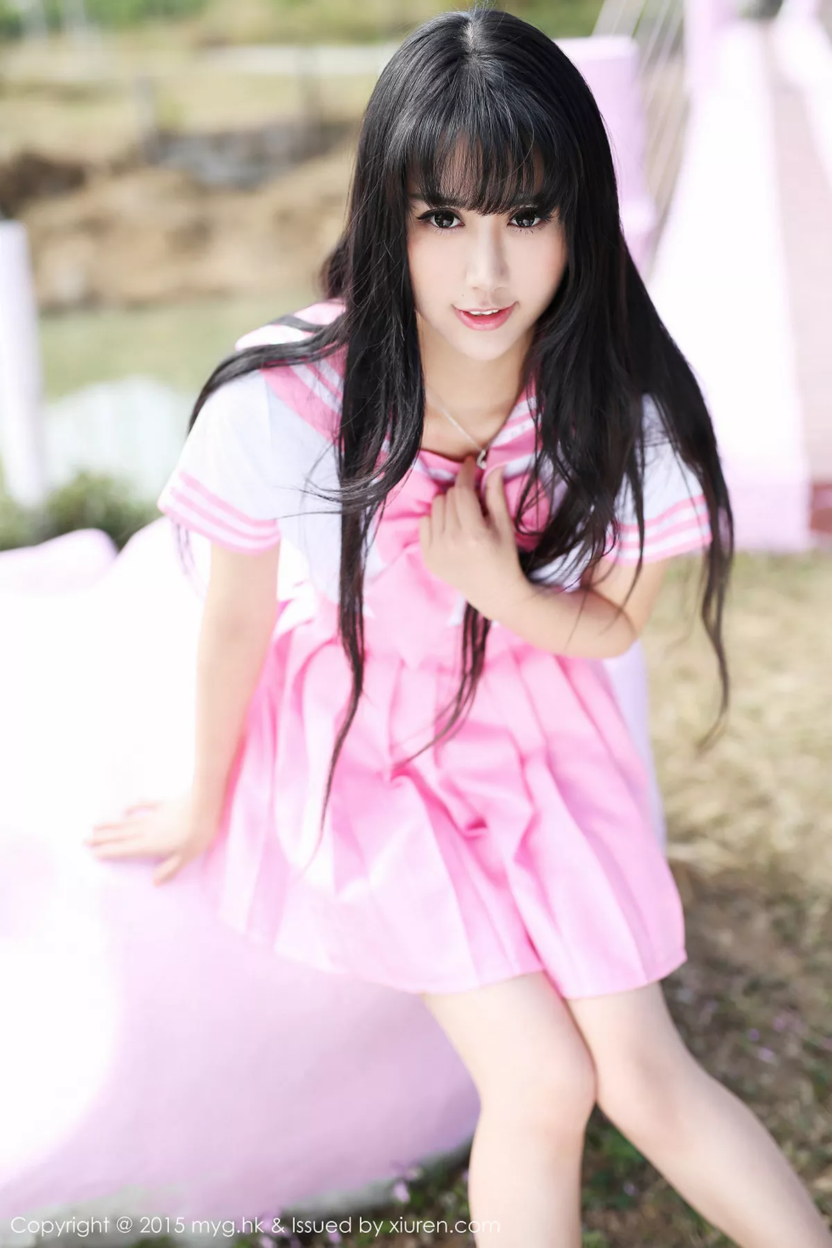 秀人集.com_[MyGirl美媛馆]Vol.099_嫩模杨晓青儿泰国旅拍白色吊带蕾丝袜诱惑翘臀写真61P