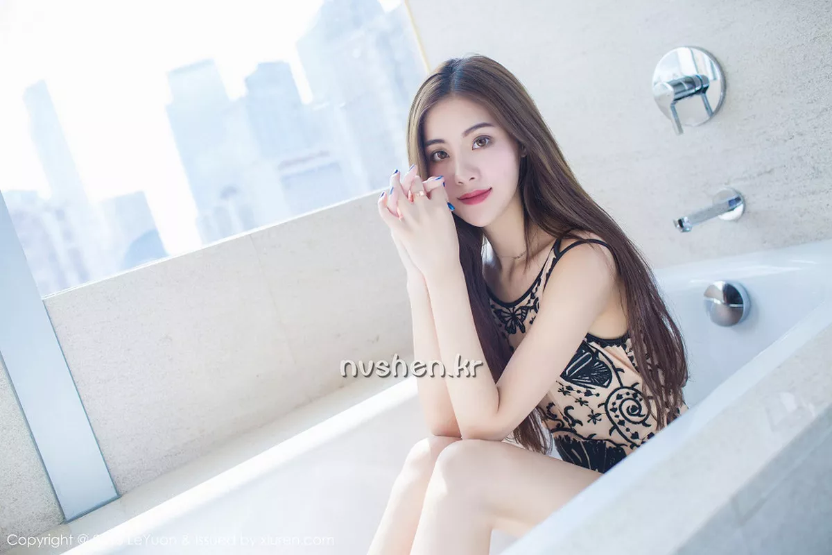 秀人集.com_[LeYuan星乐园]Vol.014_国色天姿嫩模菲儿居家完美身材清丽绝俗妩媚迷人写真64P