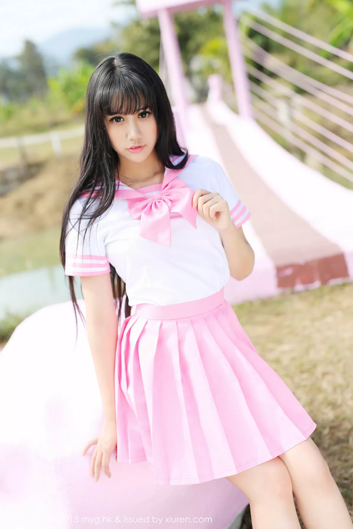 秀人集.com_[MyGirl美媛馆]Vol.099_嫩模杨晓青儿泰国旅拍白色吊带蕾丝袜诱惑翘臀写真61P