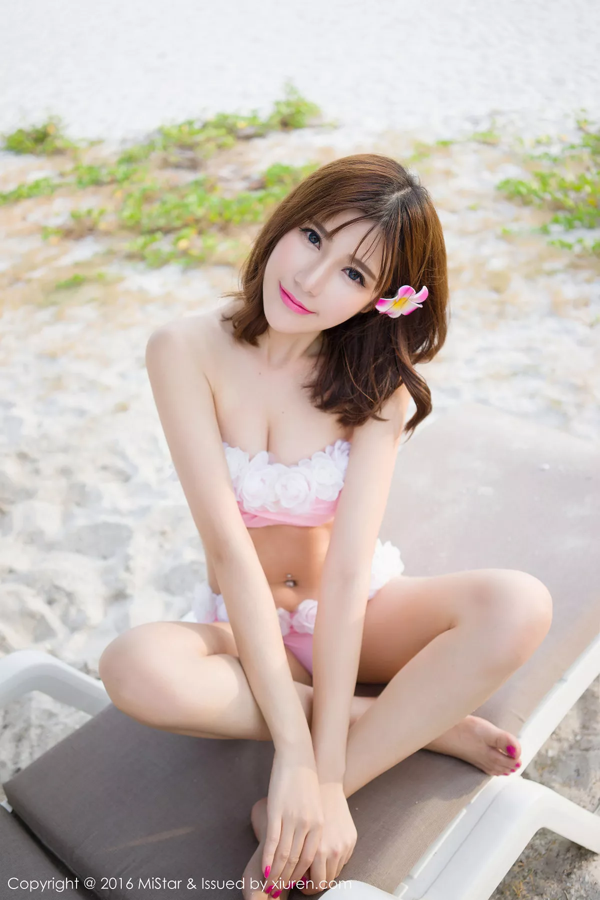 秀人集.com_[MiStar魅妍社]Vol.088_嫩模Sandy陈天扬兰卡威旅拍海边性感比基尼完美写真50P