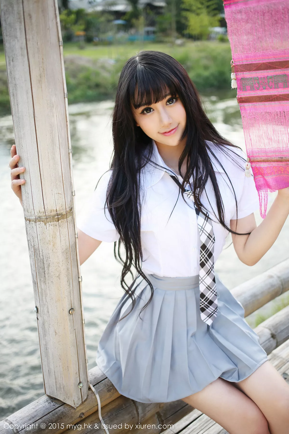 秀人集.com_[MyGirl美媛馆]Vol.096_嫩模杨晓青儿泰国旅拍清纯学生装花丛中的美仙子写真88P