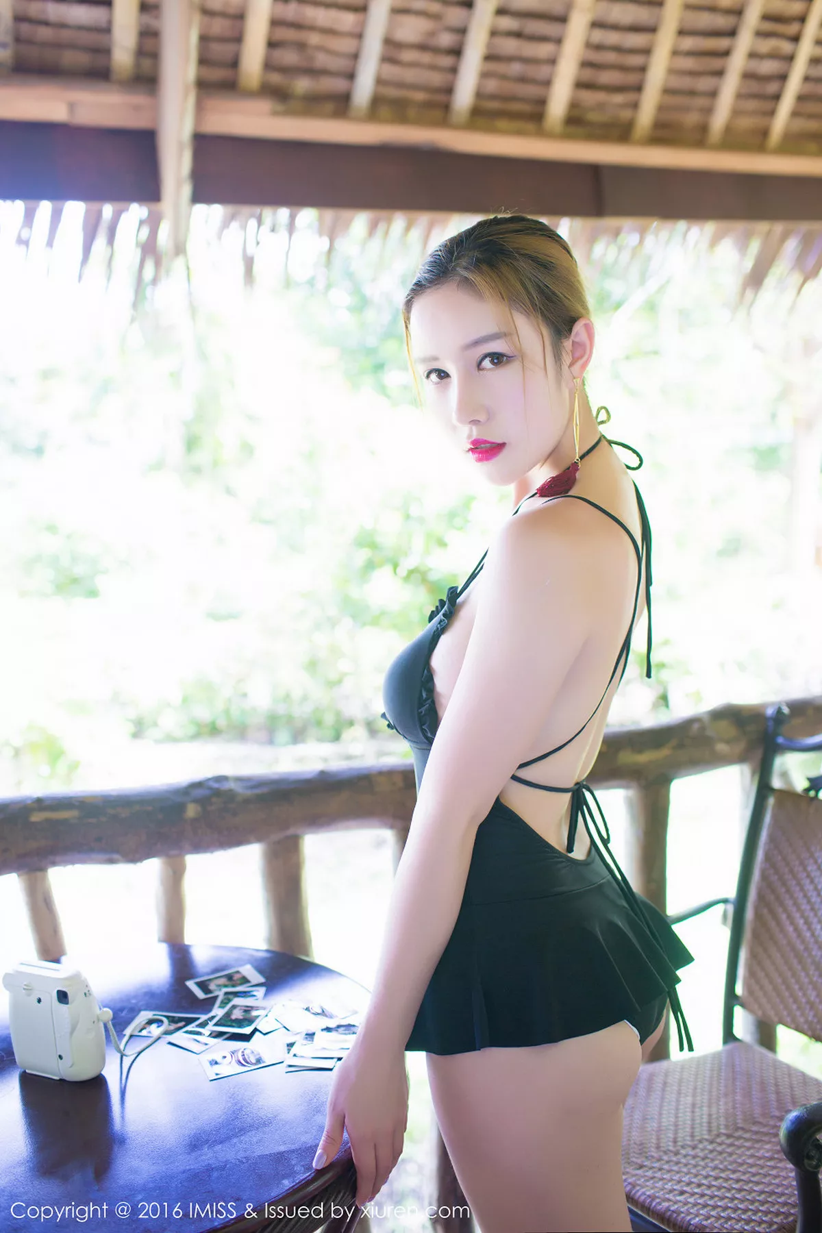 秀人集.com_[IMISS爱蜜社]Vol.061_嫩模于姬Una薄荷岛旅拍性感内衣白嫩肌肤爆乳诱惑写真51P