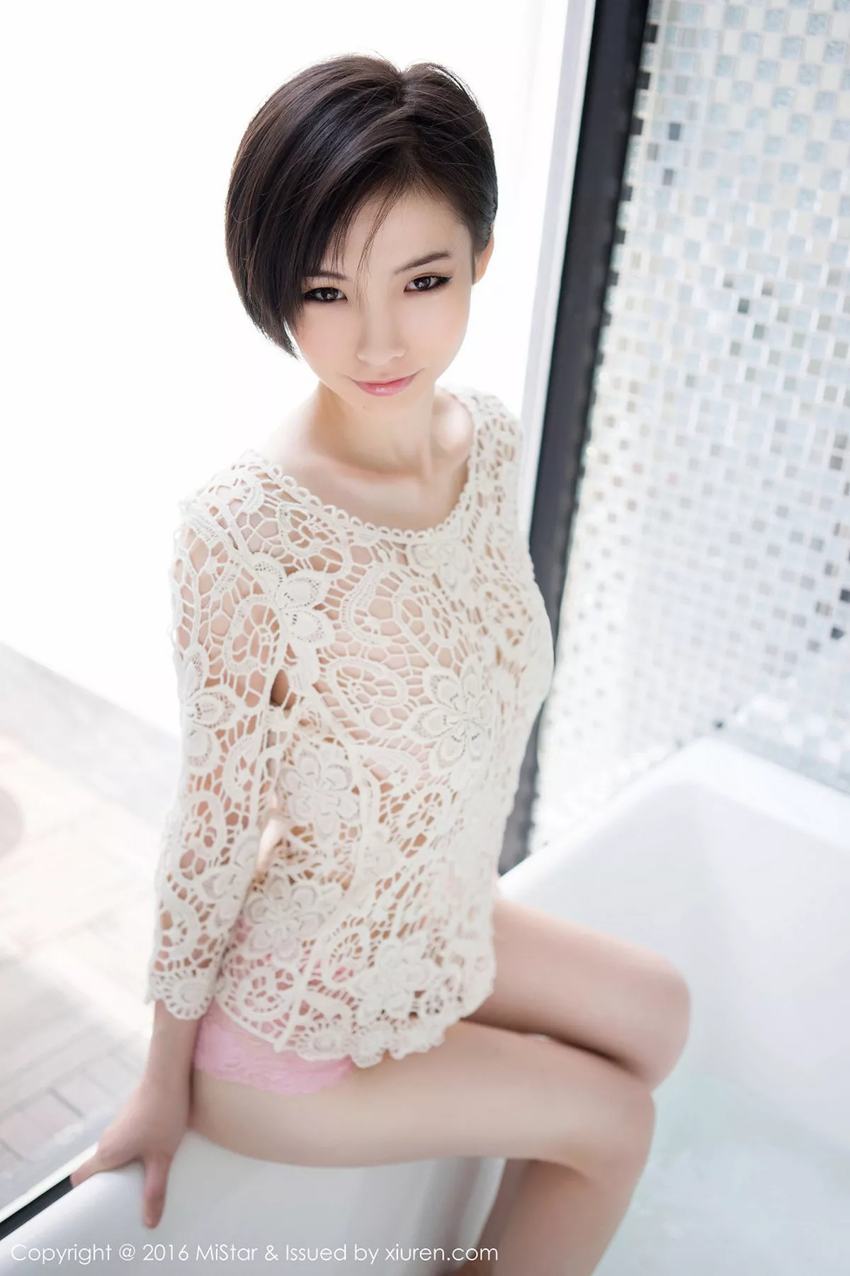 秀人集.com_[MiStar魅妍社]Vol.077_嫩模Jenny佳妮浴缸里网状上衣秀巨乳蕾丝内裤写真71P