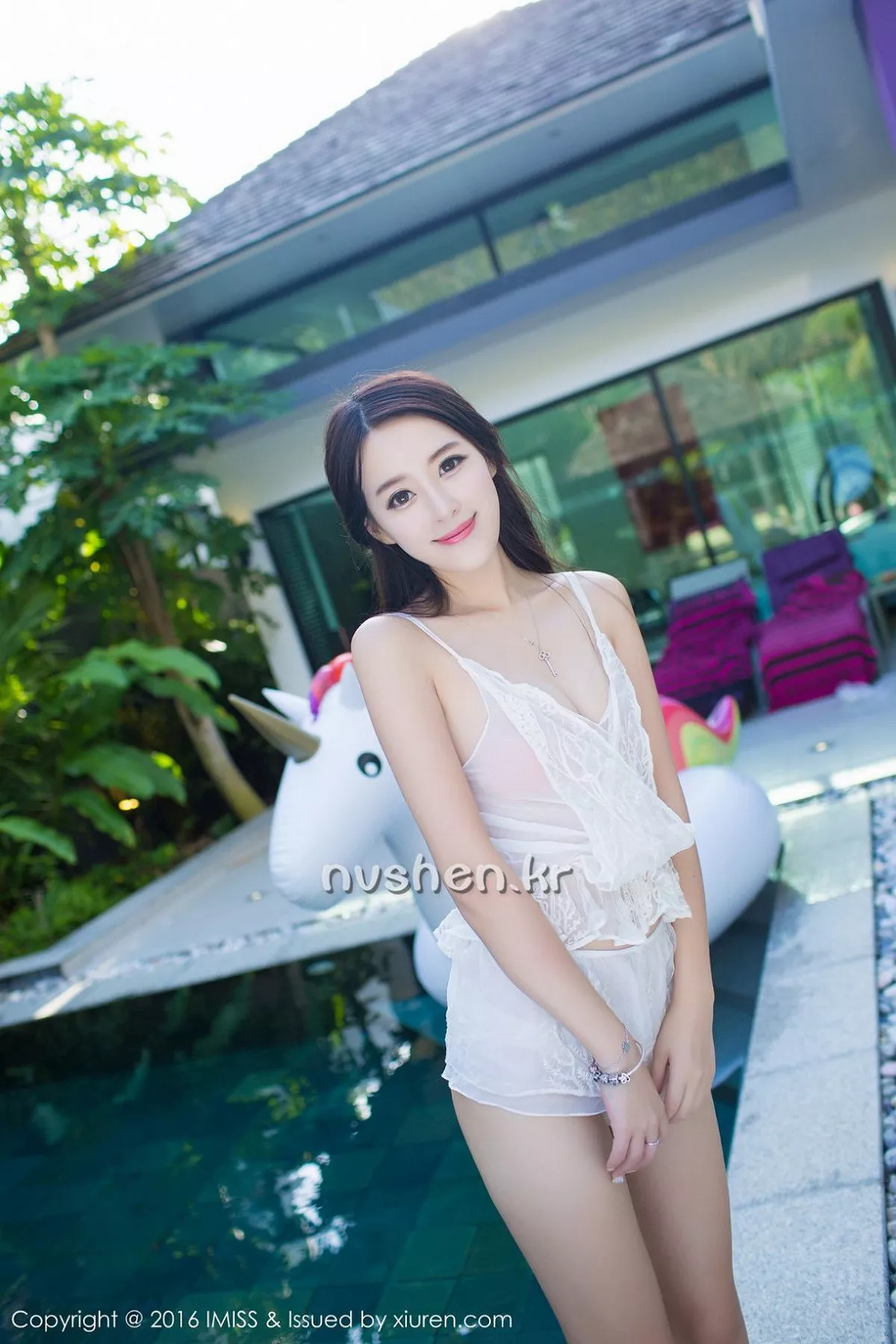 秀人集.com_[IMISS爱蜜社]Vol.141_嫩模王曼妮好Q纯白吊带薄纱透视秀美胸靓丽迷人写真40P