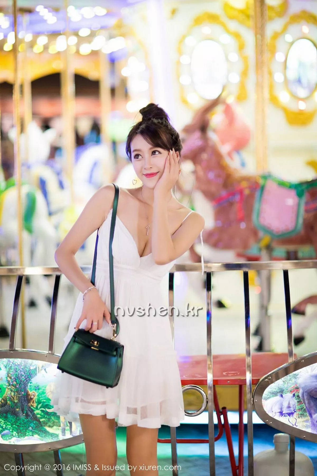 秀人集.com_[IMISS爱蜜社]Vol.141_嫩模王曼妮好Q纯白吊带薄纱透视秀美胸靓丽迷人写真40P