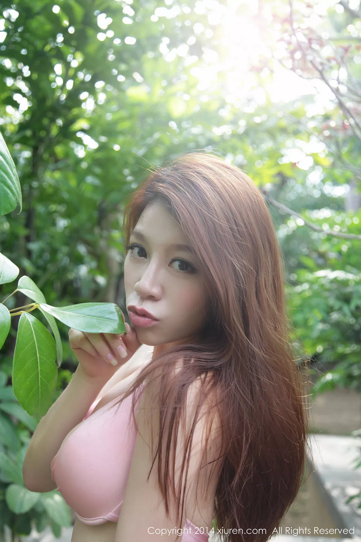 秀人集.com_[XiuRen秀人网]No.144_嫩模vetiver嘉宝贝儿泳池里性感比基尼湿身诱惑写真50P