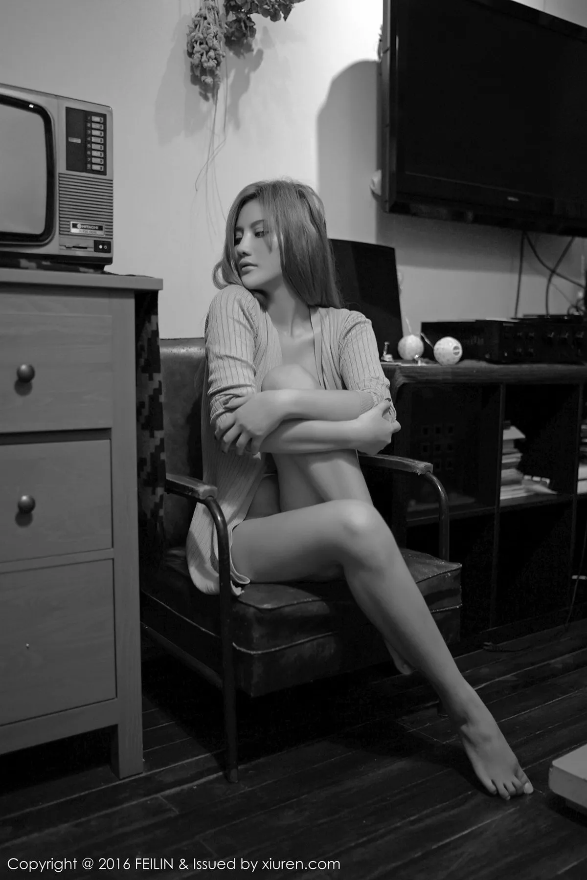 秀人集.com_[FeiLin嗲囡囡]Vol.061_嫩模就是阿朱啊居家私房大尺度全裸挑战极限的诱惑写真43P