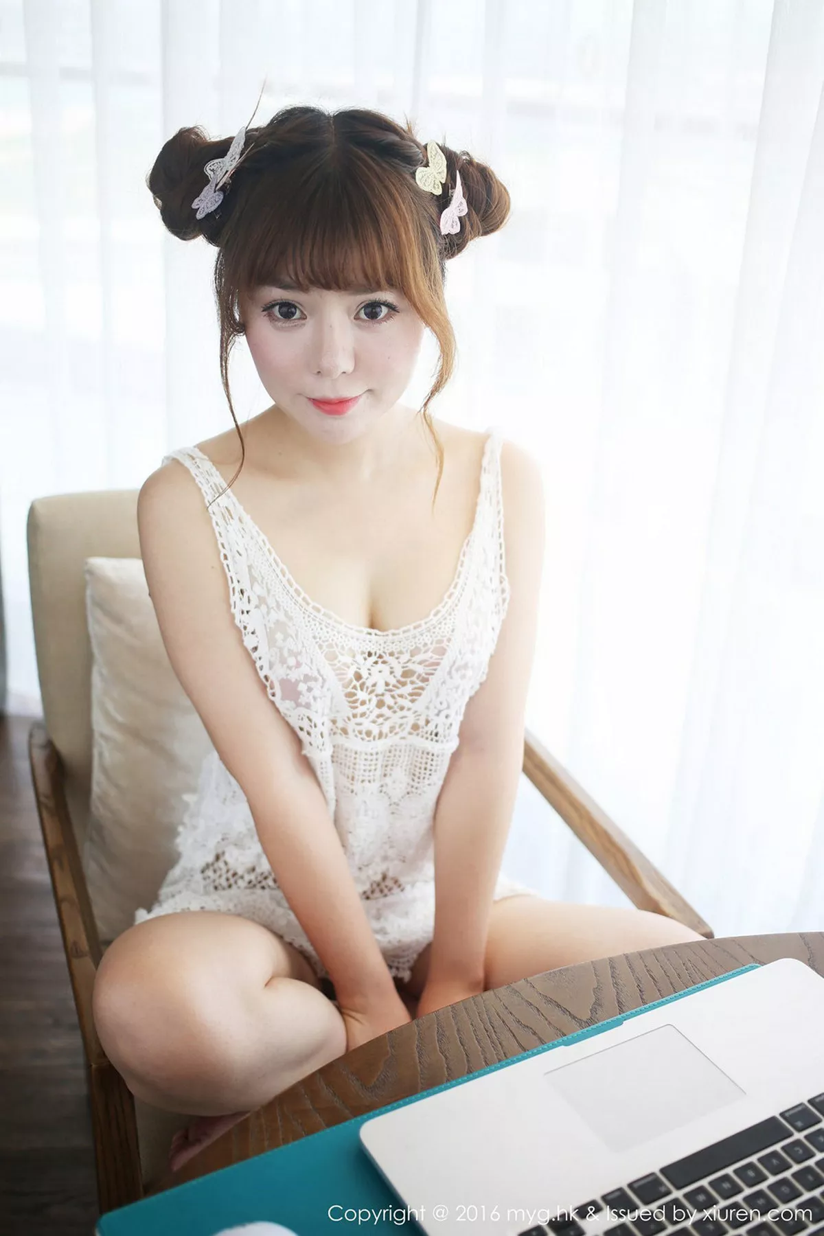 秀人集.com_[MyGirl美媛馆]Vol.225_嫩模粉芭比VV三亚旅拍性感粉红内衣秀豪乳美臀诱惑写真52P