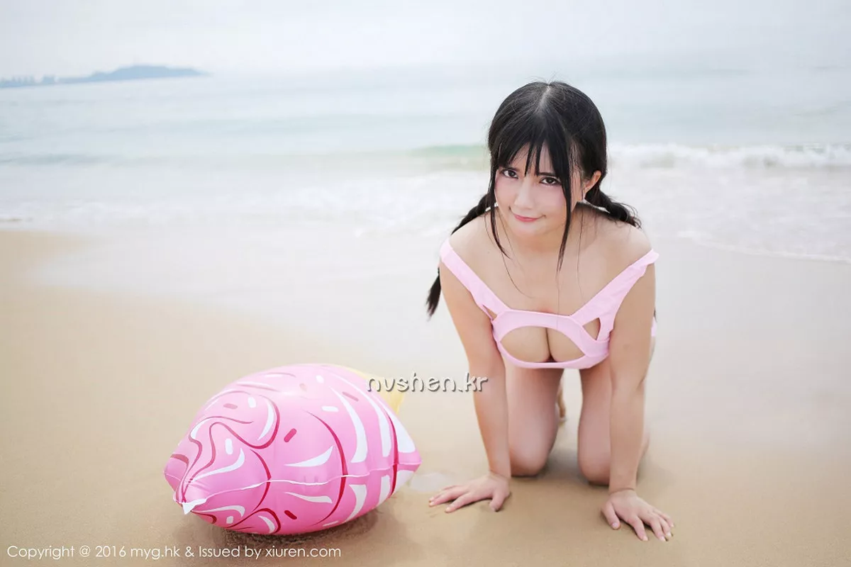 秀人集.com_[MyGirl美媛馆]Vol.230_巨乳嫩模崔乖艺性感花色比基尼童颜巨乳诱惑写真54P