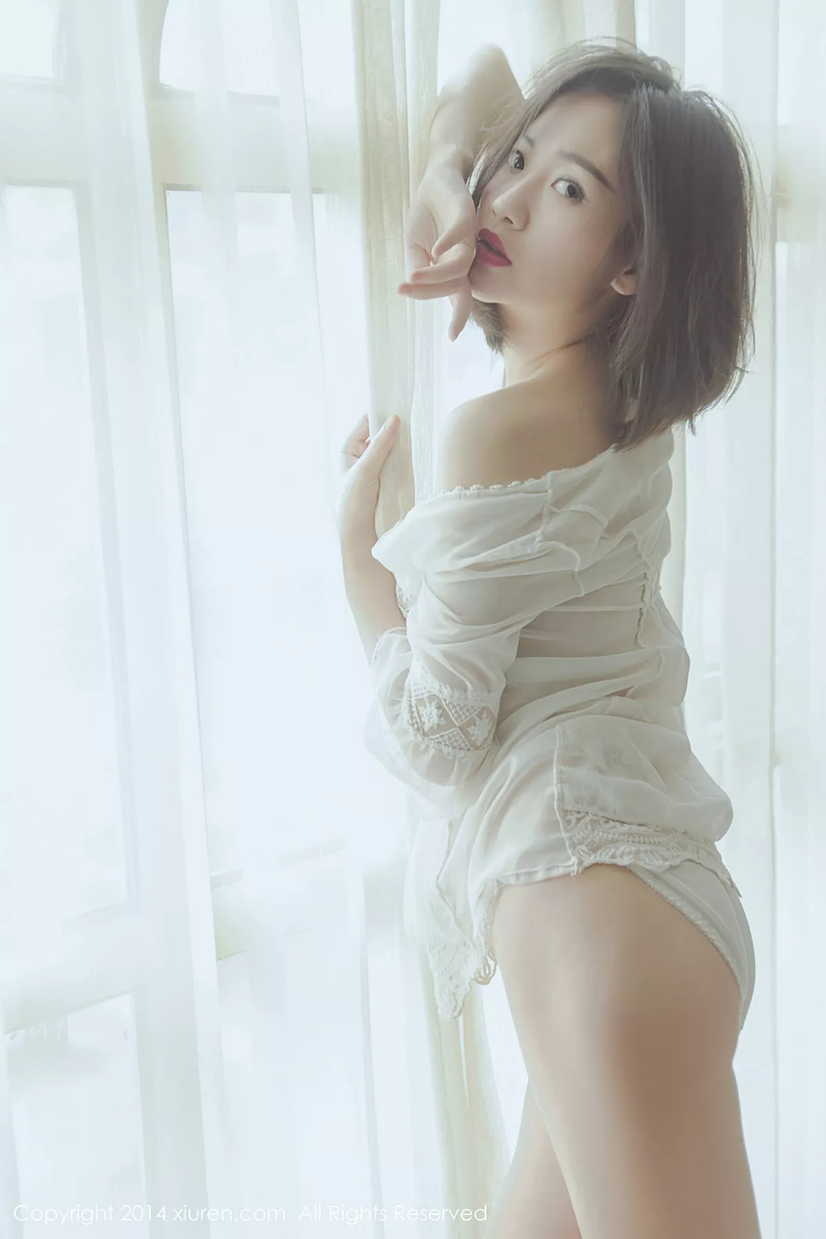 秀人集.com_[XiuRen秀人网]No.206_模特美女MAGIC羞涩闺房内衣秀妩媚迷人写真52P