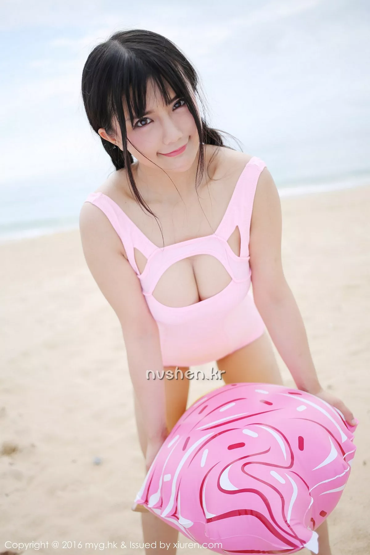 秀人集.com_[MyGirl美媛馆]Vol.230_巨乳嫩模崔乖艺性感花色比基尼童颜巨乳诱惑写真54P