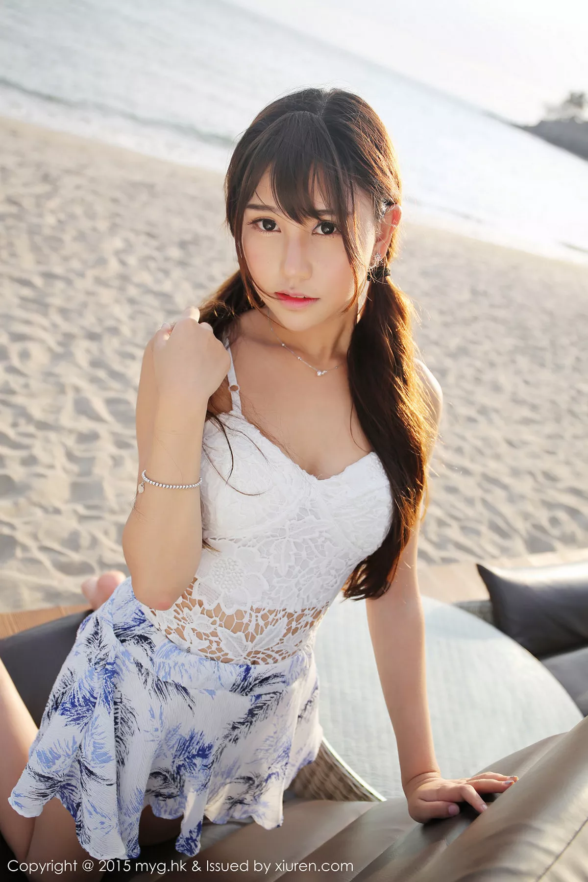 秀人集.com_[MyGirl美媛馆]Vol.154_嫩模Milk楚楚龙目岛旅拍第三套吊带白色内衣清新迷人写真43P