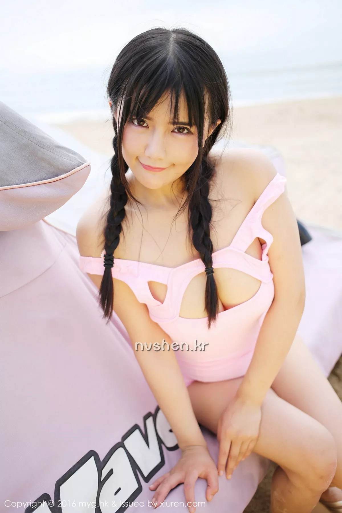 秀人集.com_[MyGirl美媛馆]Vol.230_巨乳嫩模崔乖艺性感花色比基尼童颜巨乳诱惑写真54P