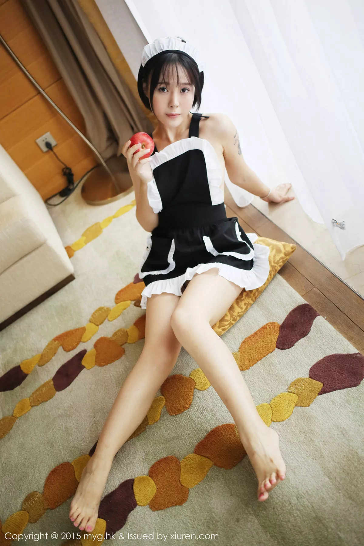 秀人集.com_[MyGirl美媛馆]Vol.157_嫩模Evelyn艾莉性感黑色女仆装侧露豪乳撩人诱惑写真44P