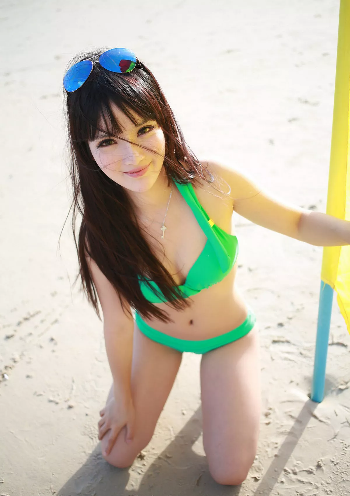 秀人集.com_[XiuRen秀人网]No.186_嫩模妮儿Bluelabel泰国旅拍私房内衣系列豪乳翘臀诱惑写真64P