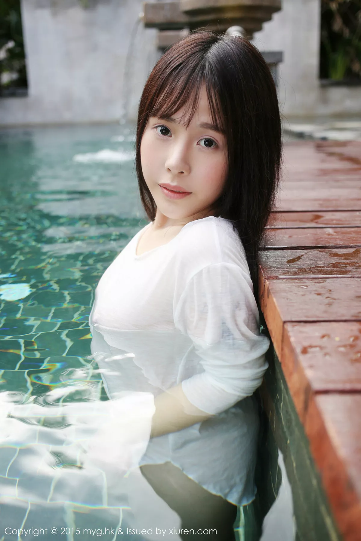 秀人集.com_[MyGirl美媛馆]Vol.180_嫩模Evelyn艾莉白色T恤湿身真空透视秀美乳撩人写真60P