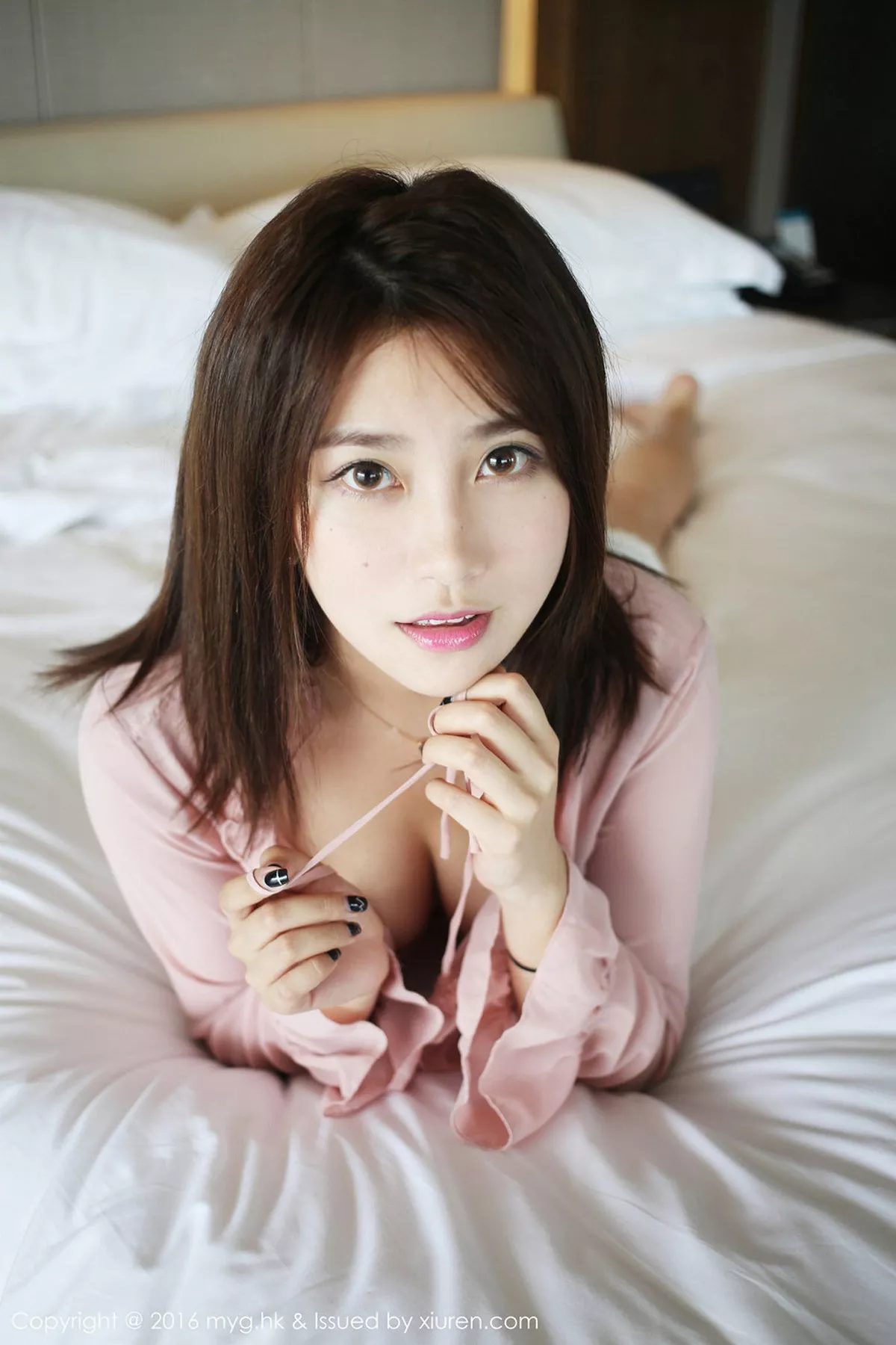 秀人集.com_[MyGirl美媛馆]Vol.223_嫩模许诺Sabrina牛仔热裤性感内衣楚楚可人迷人写真53P