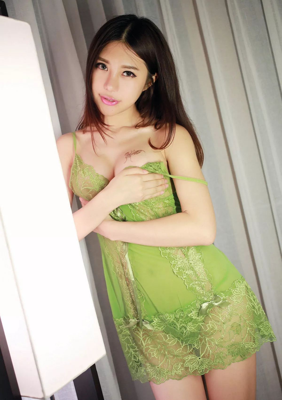 秀人集.com_[XiuRen秀人网]No.190_嫩模绮里嘉ula浴缸里超透薄纱情趣内衣湿身诱惑写真60P