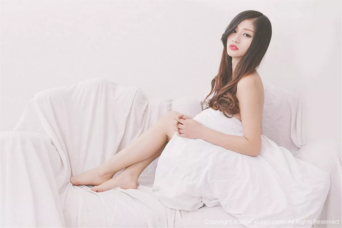 秀人集.com_[XiuRen秀人网]No.264_秀发美女嫩模史雨姐姐居家私房火辣美体真空诱惑写真50P