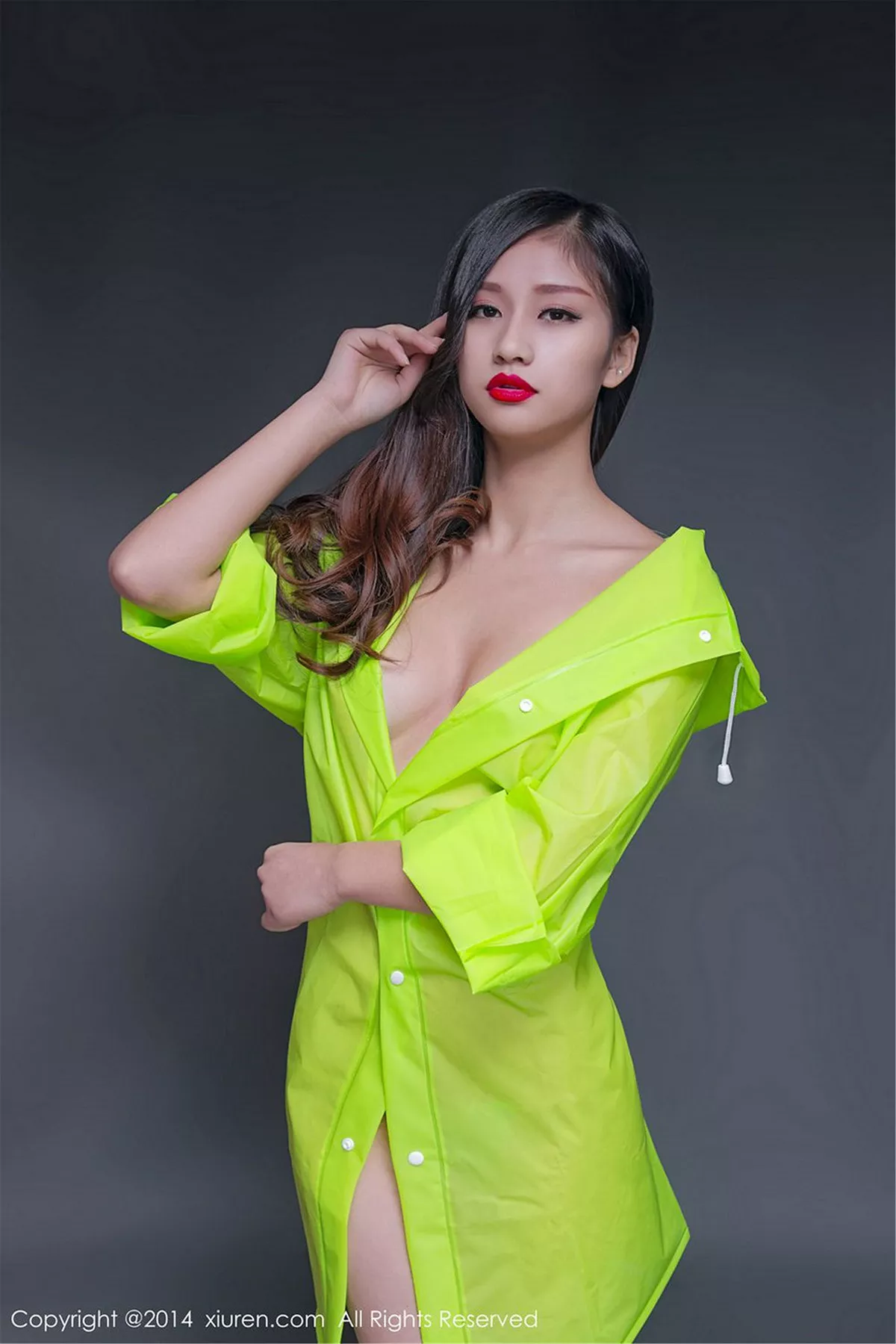 秀人集.com_[XiuRen秀人网]No.264_秀发美女嫩模史雨姐姐居家私房火辣美体真空诱惑写真50P