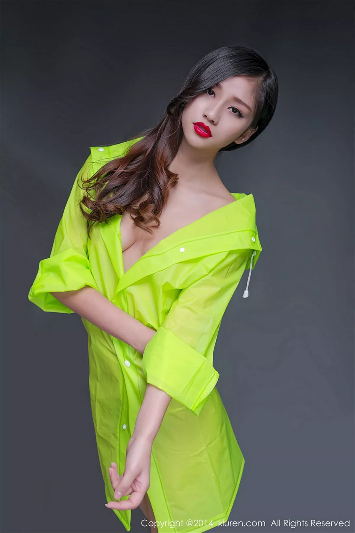 秀人集.com_[XiuRen秀人网]No.264_秀发美女嫩模史雨姐姐居家私房火辣美体真空诱惑写真50P