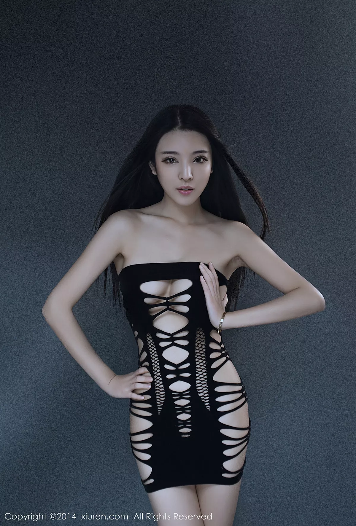 秀人集.com_[XiuRen秀人网]No.256_国产嫩模陈大榕黑色网状裙秀完美身材极致诱惑写真50P