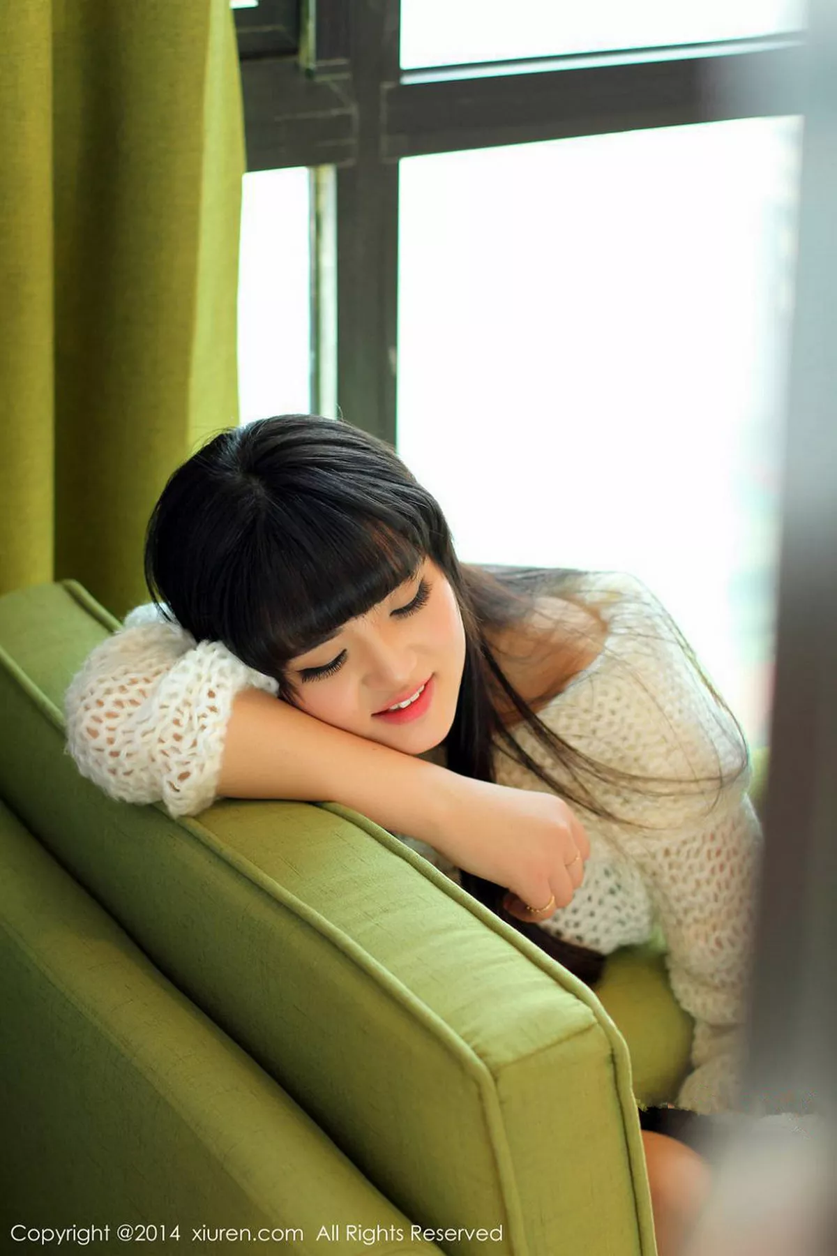 秀人集.com_[XiuRen秀人网]No.261_90后美女模特旭儿F罩杯丰满美胸性感内衣系列写真80P