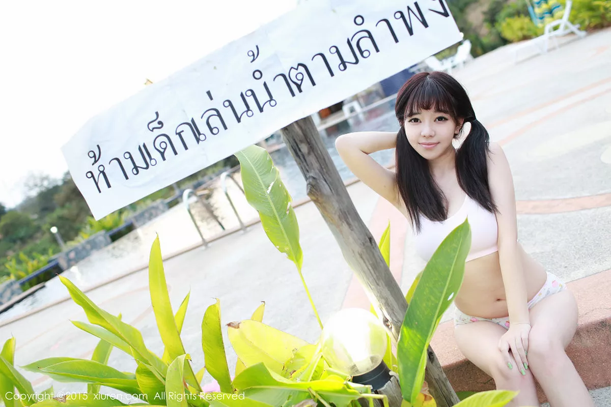 秀人集.com_[XiuRen秀人网]No.291_嫩模刘飞儿Faye泰国清迈旅拍白色内衣秀丰满美乳诱惑写真53P