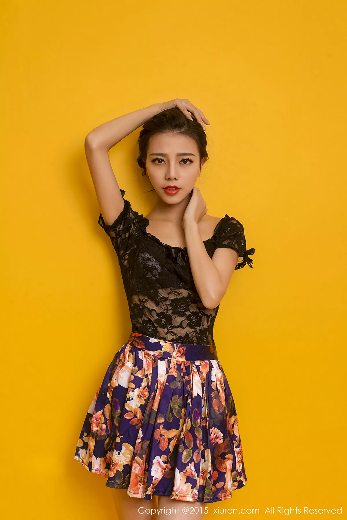 秀人集.com_[XiuRen秀人网]No.297_性感女神HONEYAL书本挡胸半裸秀豪乳完美诱惑写真50P