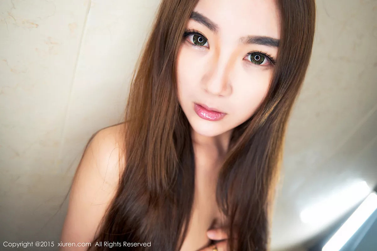 秀人集.com_[XiuRen秀人网]No.381_嫩模顽皮猫baby黑色内衣秀迷人美胸魅惑电眼性感写真52P