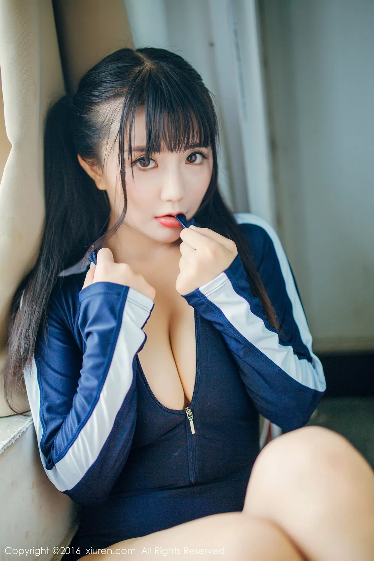 秀人集.com_[XiuRen秀人网]No.601_巨乳美少女阿乖Kiddo性感女仆装丰乳肥臀撩人诱惑写真51P