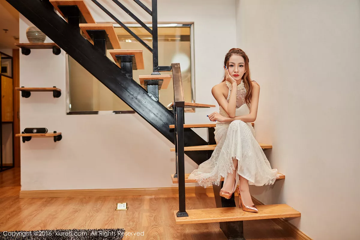 秀人集.com_[XiuRen秀人网]No.631_嫩模Sugar梁莹居家性感内衣黑色透视内裤露毛撩人诱惑写真60P