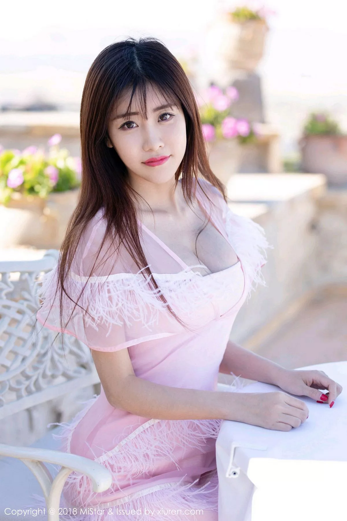 秀人集.com_[MiStar魅妍社]Vol.242_嫩模小熊猫Panda土耳其旅拍户外性感比基尼秀完美身材写真40P