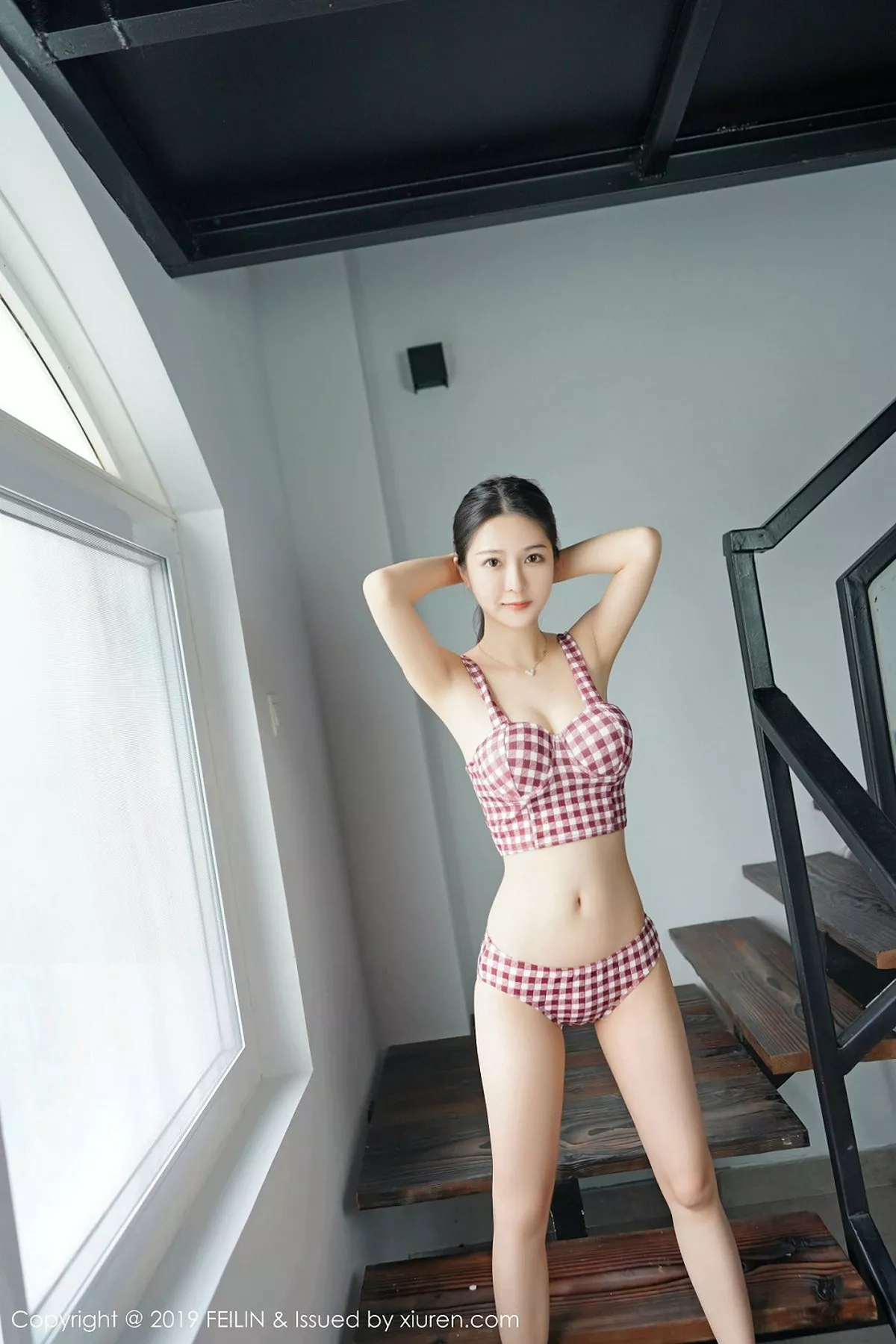 秀人集.com_[FeiLin嗲囡囡]Vol.201_嫩模luna张静燕私房性感白色内衣秀苗条身材完美诱惑写真60P