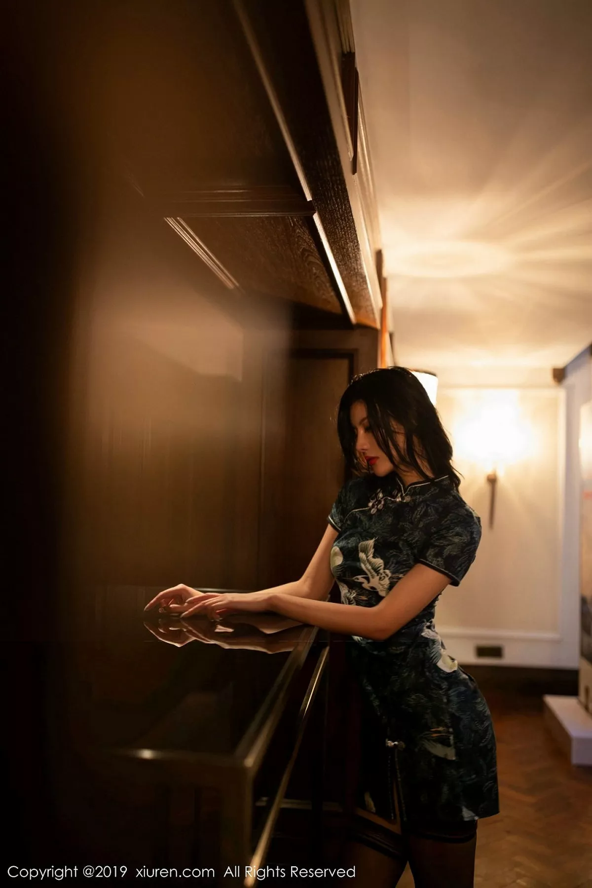 秀人集.com_[XiuRen秀人网]No.1607_嫩模就是阿朱啊私房古典韵味旗袍半脱真空露翘臀屁沟诱惑写真88P