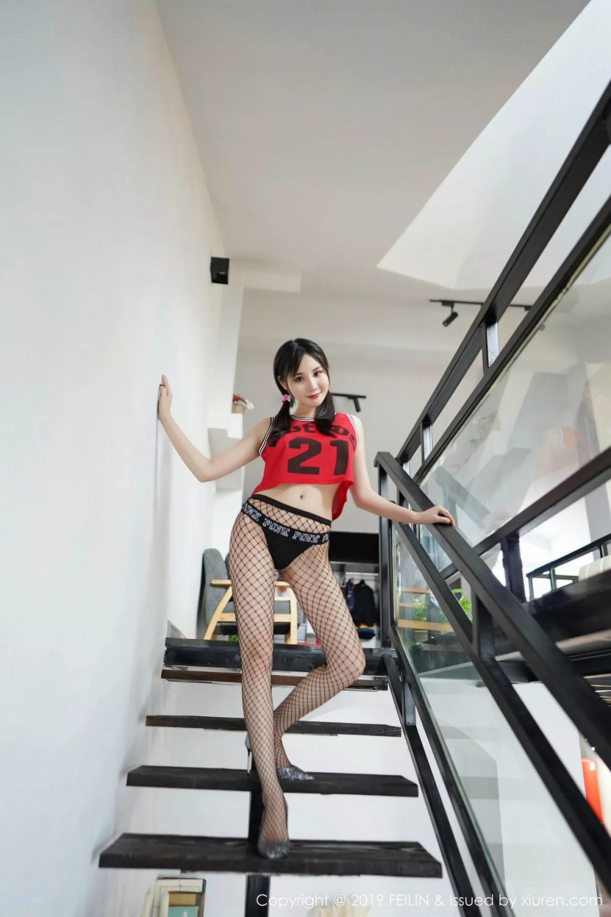 秀人集.com_[FeiLin嗲囡囡]Vol.206_嫩模Celina青妍私房真空秋衣+粉色情趣内衣完美诱惑写真57P