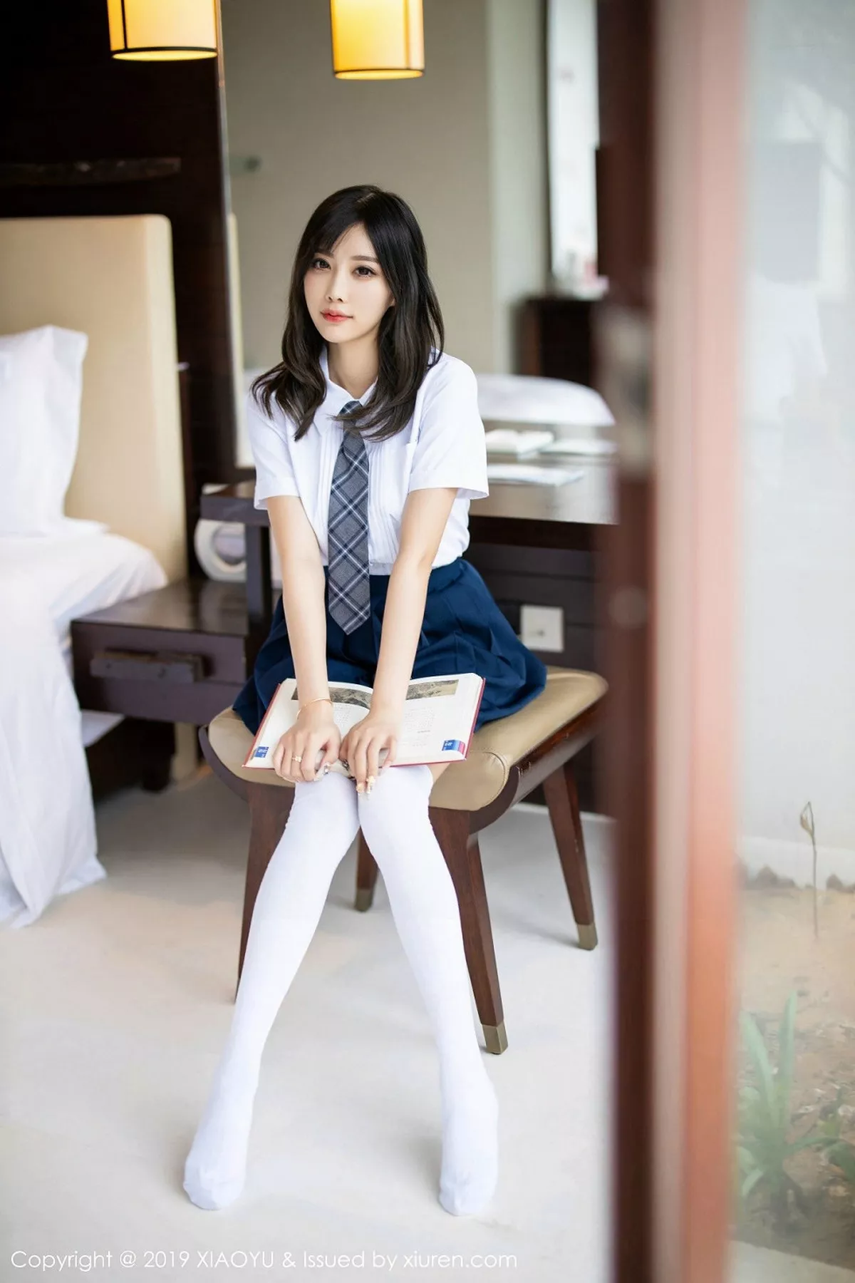 秀人集.com_[XiaoYu画语界]Vol.184_女神杨晨晨sugar心愿旅拍清纯学生装半脱露蕾丝内衣诱惑写真73P