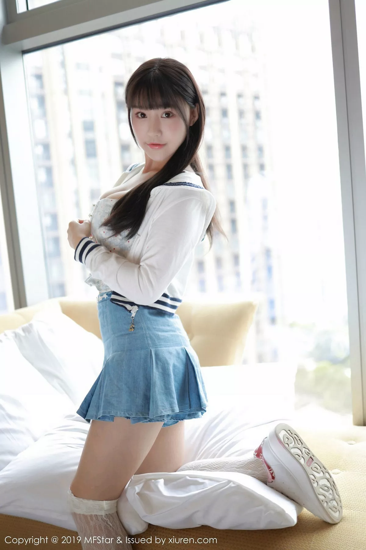 秀人集.com_[MFStar模范学院]Vol.233_女神Flower朱可儿私房半脱露粉色内衣秀豪乳诱惑写真77P