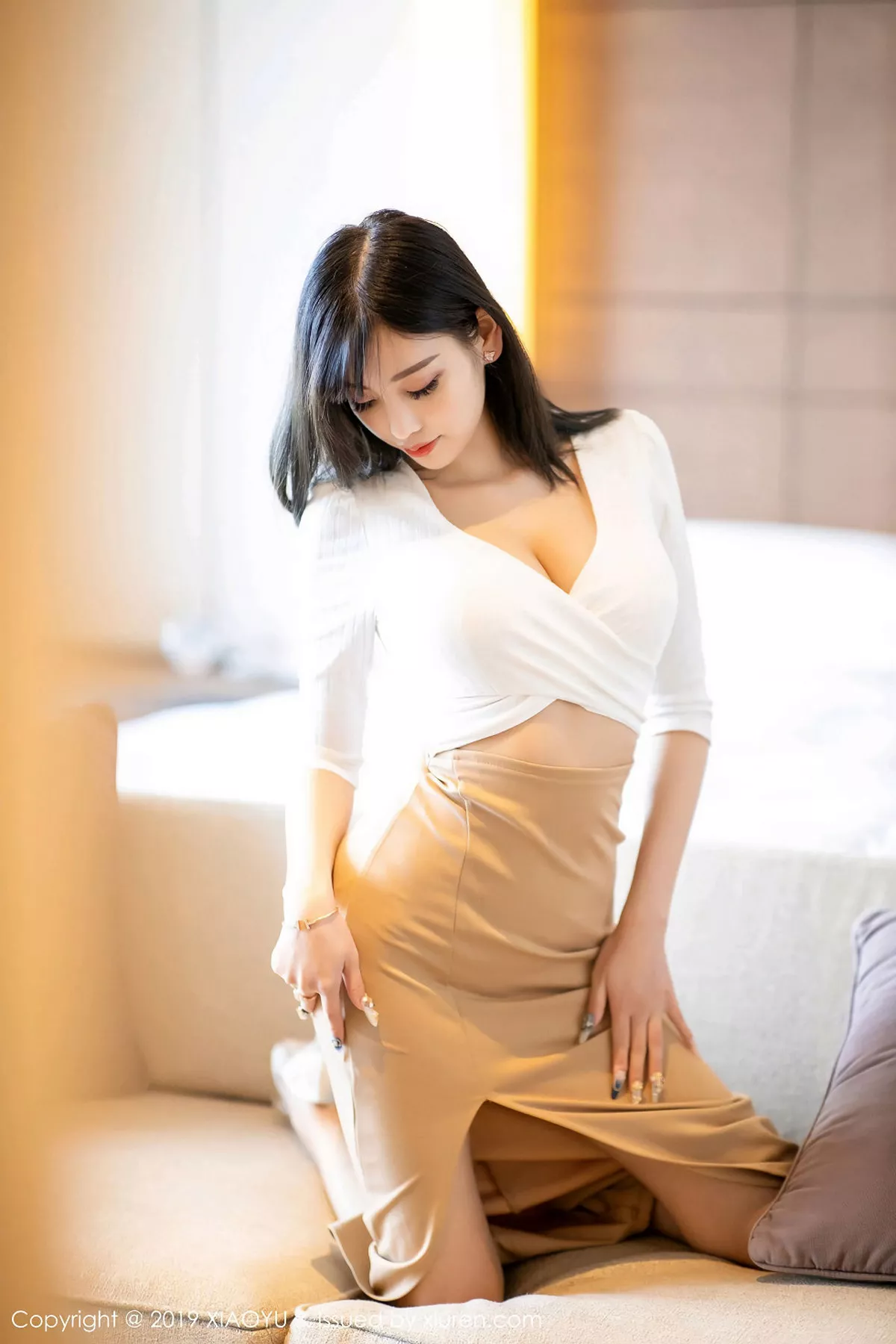 秀人集.com_[XiaoYu画语界]Vol.219_女神杨晨晨sugar心愿旅拍私房床上白色内衣完美诱惑写真61P