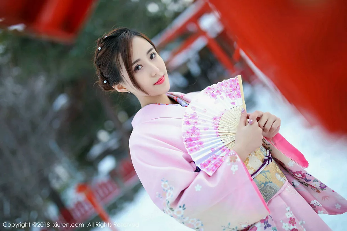 秀人集.com_[XiuRen秀人网]No.1228_美女猫宝北海道旅拍粉色和服+粉色比基尼惹火诱惑写真49P