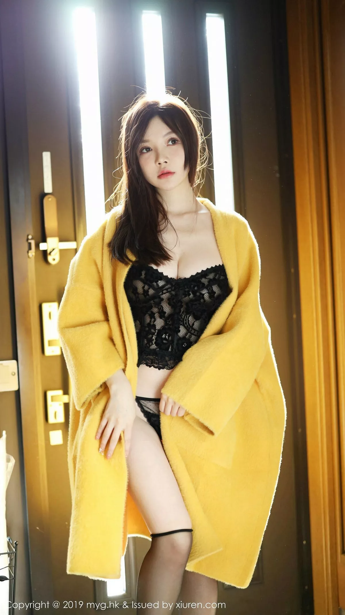 秀人集.com_[MyGirl美媛馆]Vol.418_嫩模糯美子北海道旅拍私房黑色蕾丝内衣秀傲人豪乳诱惑写真80P