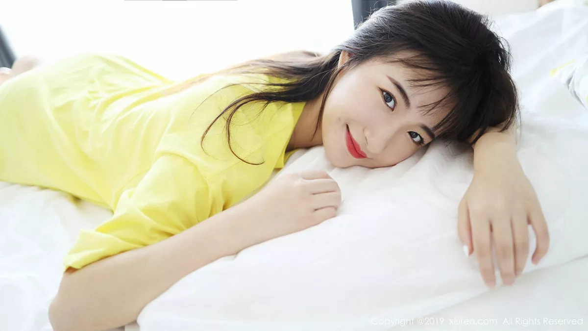 秀人集.com_[XiuRen秀人网]No.1892_嫩模艺儿拿铁泰国旅拍室外小清新主题蕾丝短裙迷人诱惑写真55P